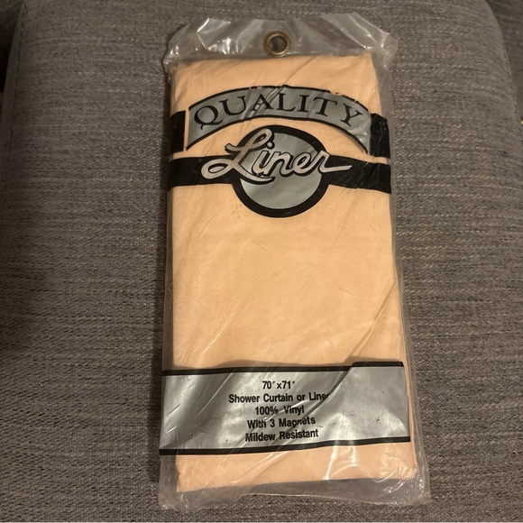 VTG Vinyl Shower Curtain Liner Magnetic Bottom Mildew Resistant Peach NOS 70x71 - Picture 1 of 3